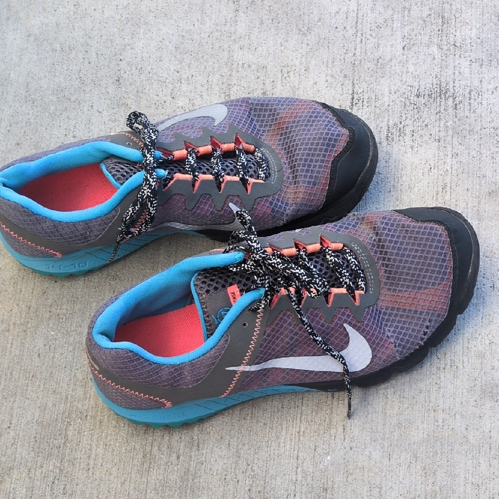 Nike‎ Zoom Wildhorse Women's Athletic Running Shoes Size 10